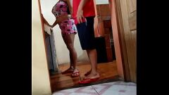 play MILF quente e excitado! Old Slut quer que seu enteado toce-a, ele obedece e começa a aquecer as coisas