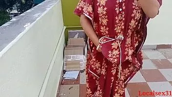 play 妈妈性在德西情人与大厅房间 (localsex31)