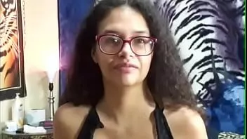 Reproducir 18yo asiático vs italiano máquina de la libra maxxx loadz le da un creampie powerload clímax rey del porno amateur