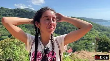 play Guy picks up a cute girl in the jungle and fucks on the first date