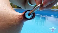 Odtwórz Przebity MILF MAM MAM Extreme Suthing Basen Play