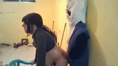 Jouer La transsexuelle en forme de poupée de Nickita Eloise se fait sodomiser dans une scène porno Pigmalionismo