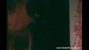 play Vintage milf lover from the seventies