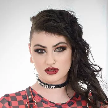 Pornstar Lydia Black