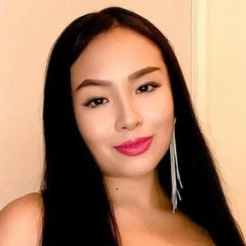 Pornstar Thaina Fields