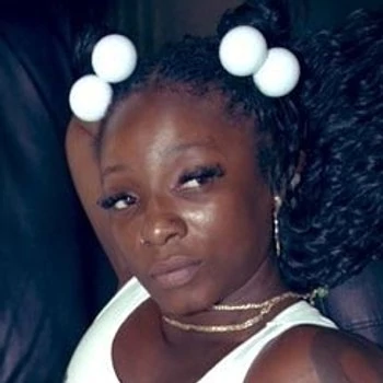 Bintang porno Juicy Thycc