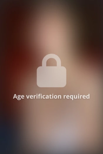 Pornostar April O'neil